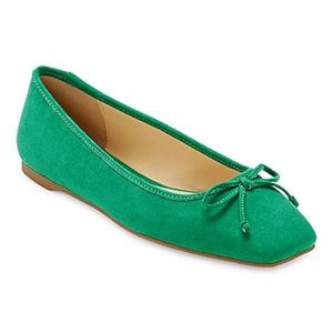 Green suede ballet flats!